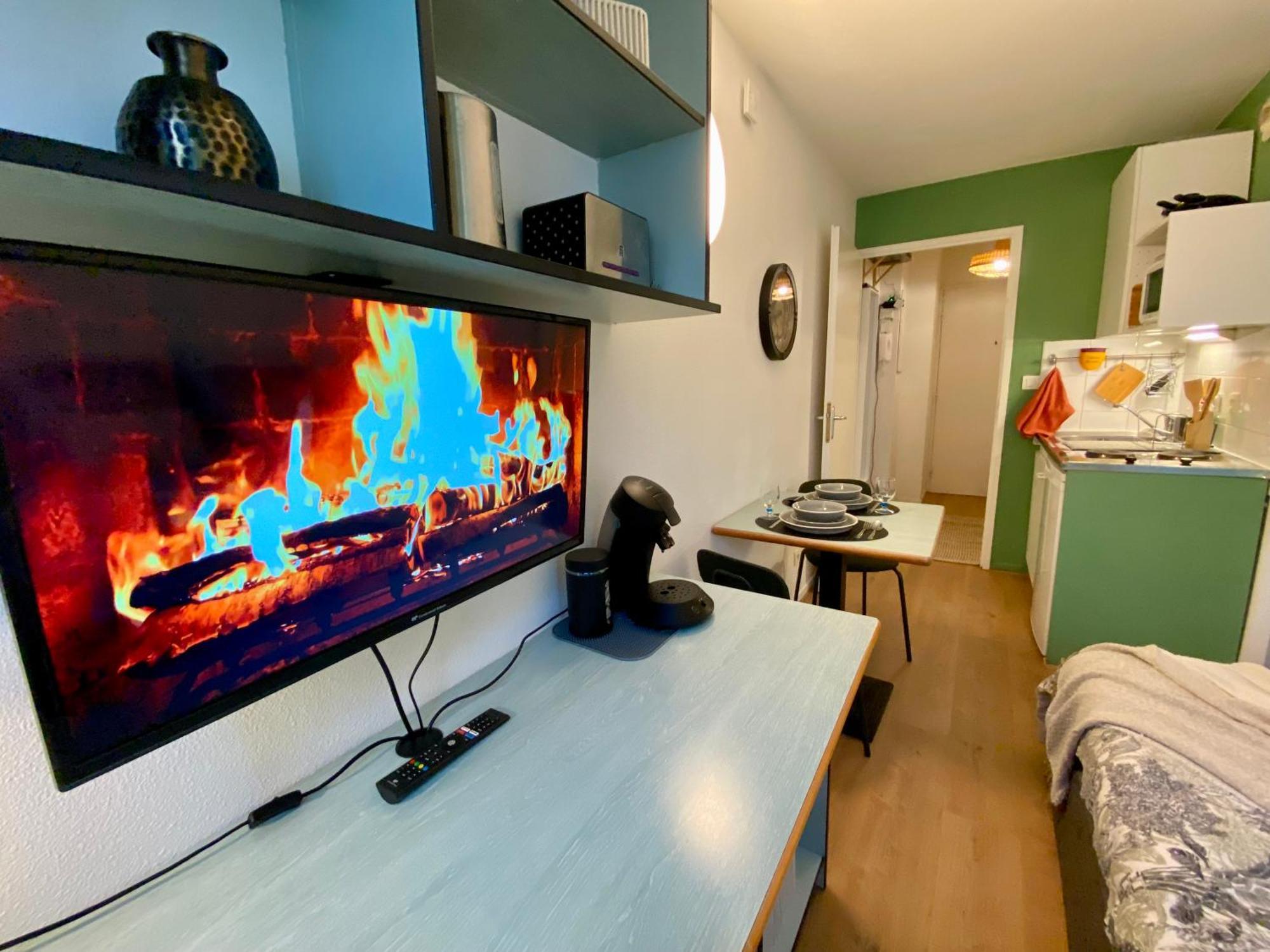 L'Hermes - Wifi - Parking - Netflix Villeurbanne Extérieur photo